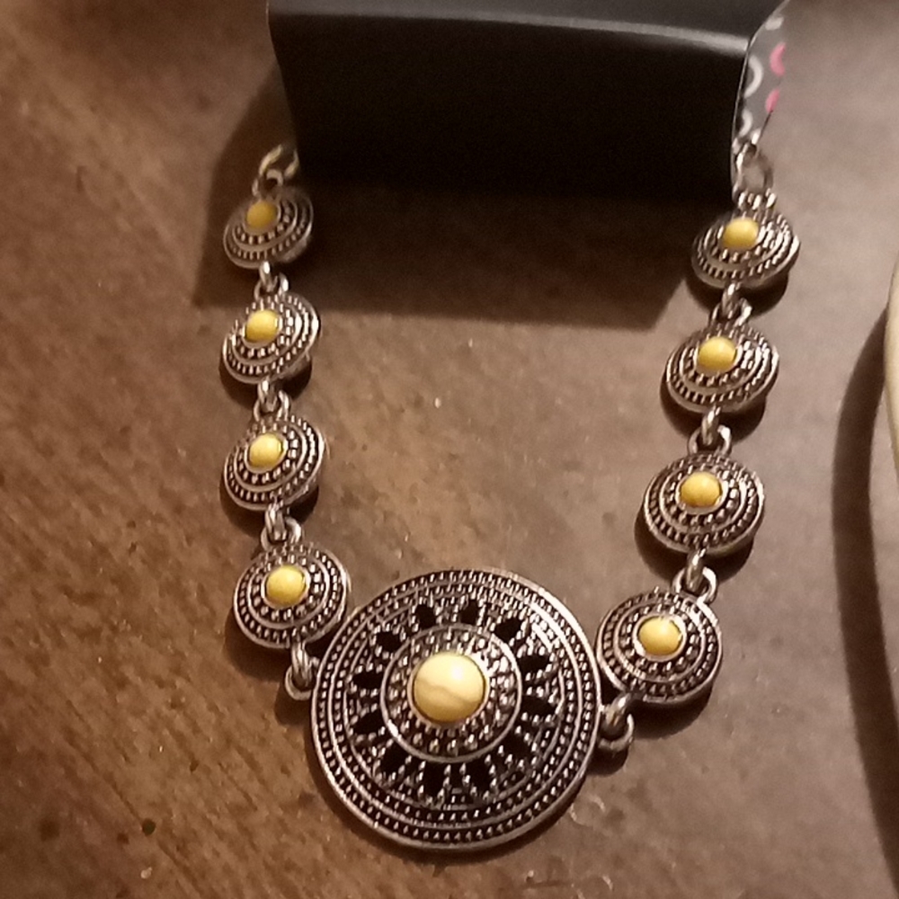 Rustic renegade yellow bracelet with a 2-in extender